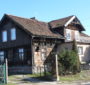 Dom przy ul. Modrej 23 - jeden z najstarszych budynków na terenie Olszynki.