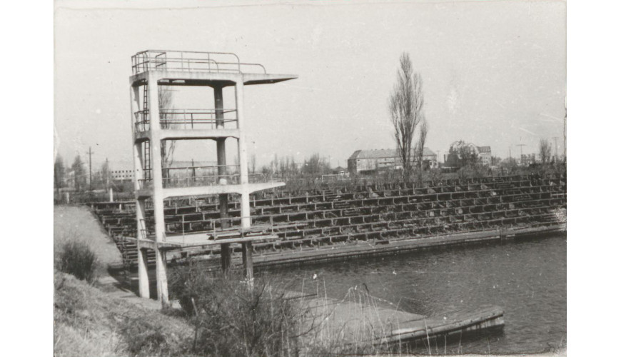 Kąpielisko nad Opływem Motławy. Fot. Marian "Ryś" Dobrzykowski. Mat. Archiwum Państwowe w Gdańsku.